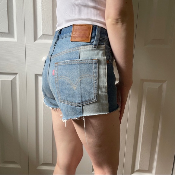 Levi’s Patchwork Short - Picture 4 of 10